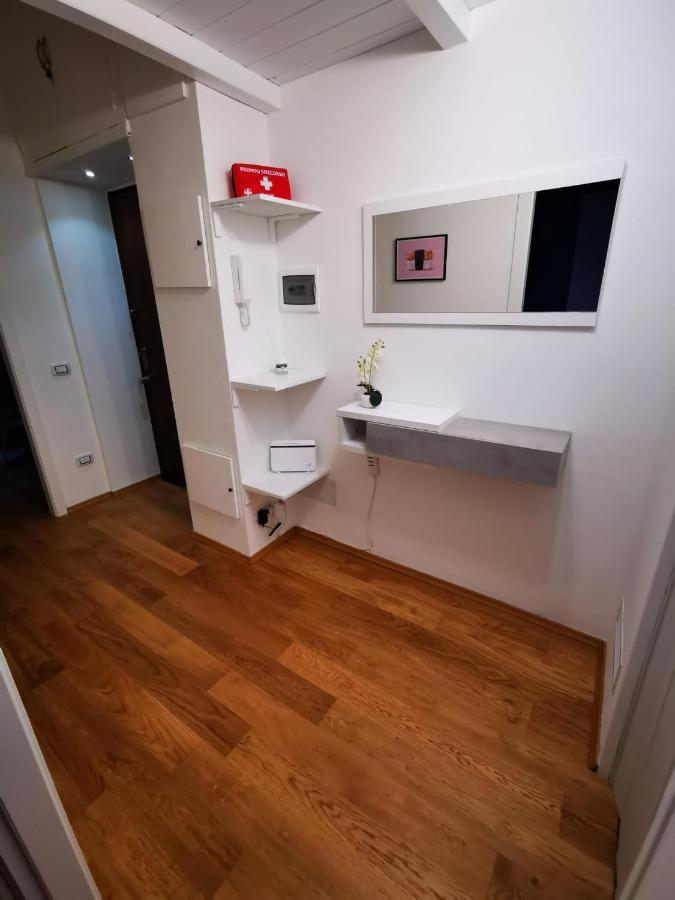 Amio Apartment - Next To M5 Ca Granda Мілан Екстер'єр фото